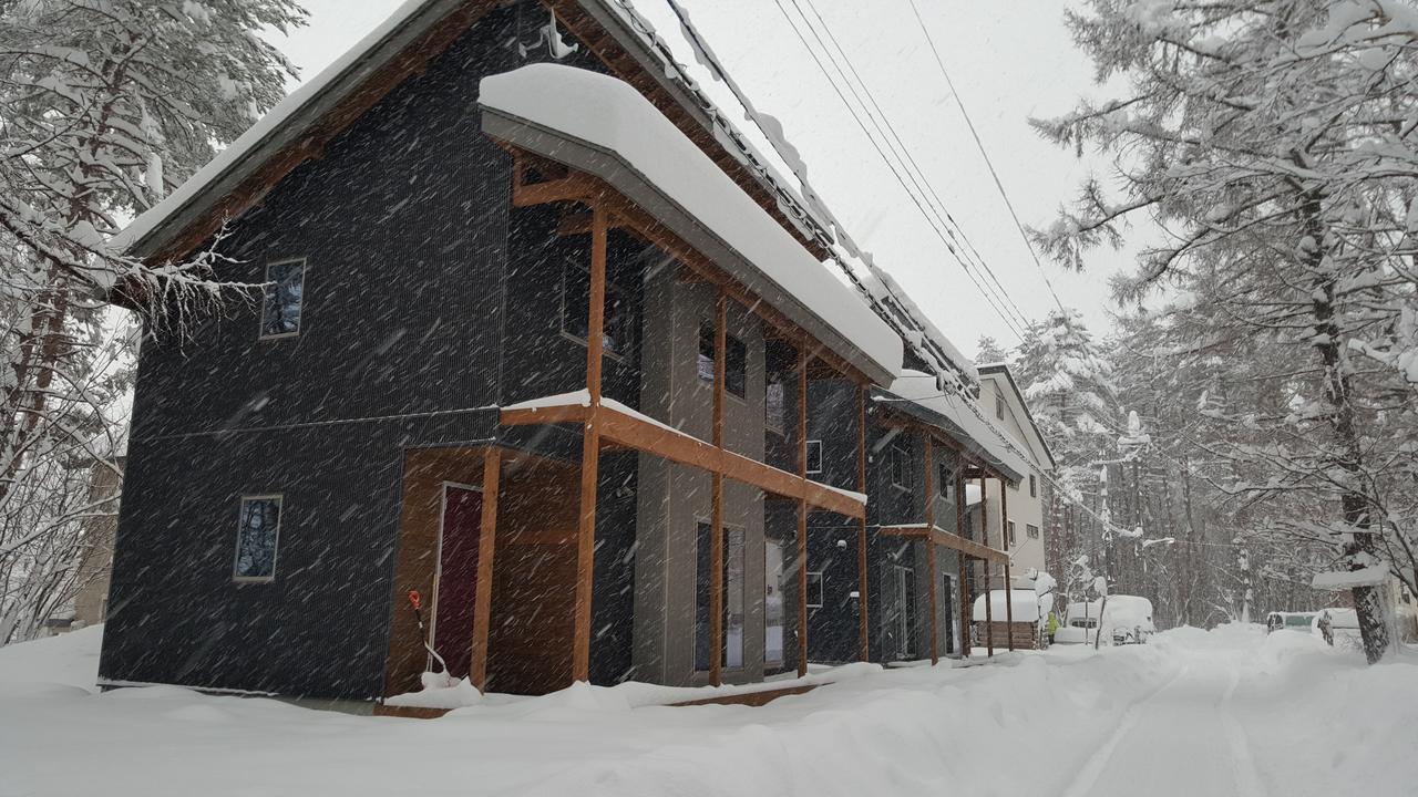 Kitsune Cottages Hakuba Exteriör bild