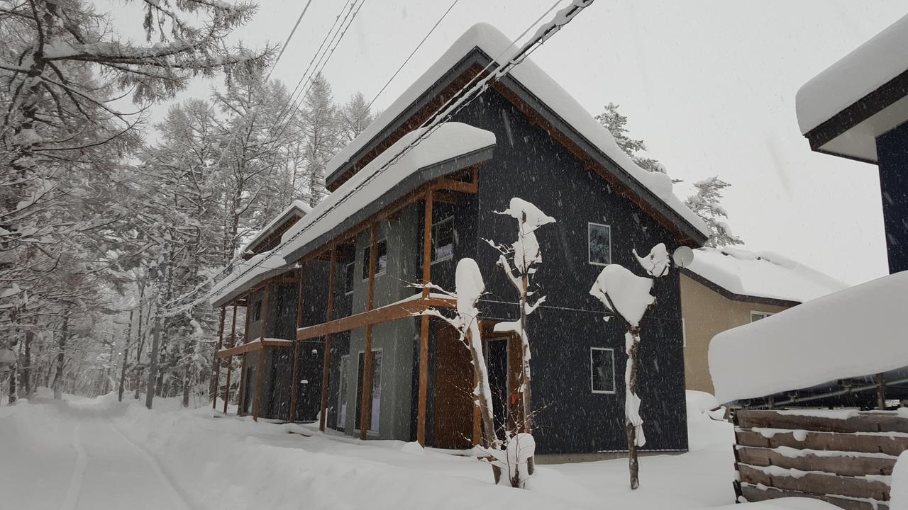 Kitsune Cottages Hakuba Exteriör bild